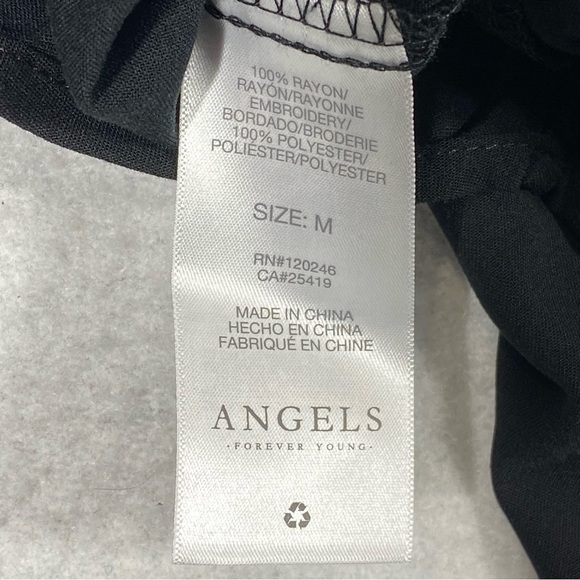 Angels Forever Young Boho Floral Blouse Women M Black Embroidered 3/4 Sleeve NWT - Picture 11 of 15